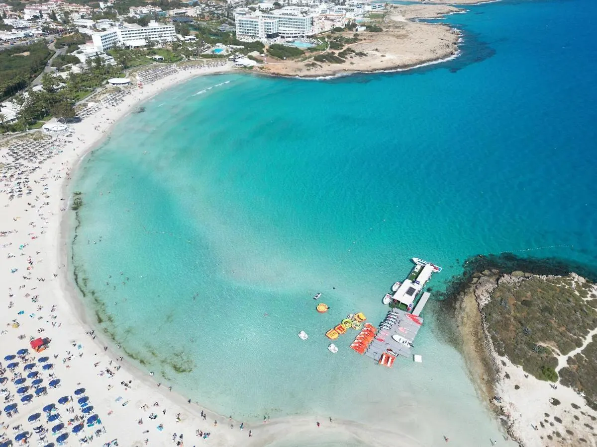 Курортный комплекс Aktea Beach Village Айя-Напа