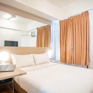 Red Planet Makati Avenue Manila 3*, סן פדרו מקאטי הפיליפינים